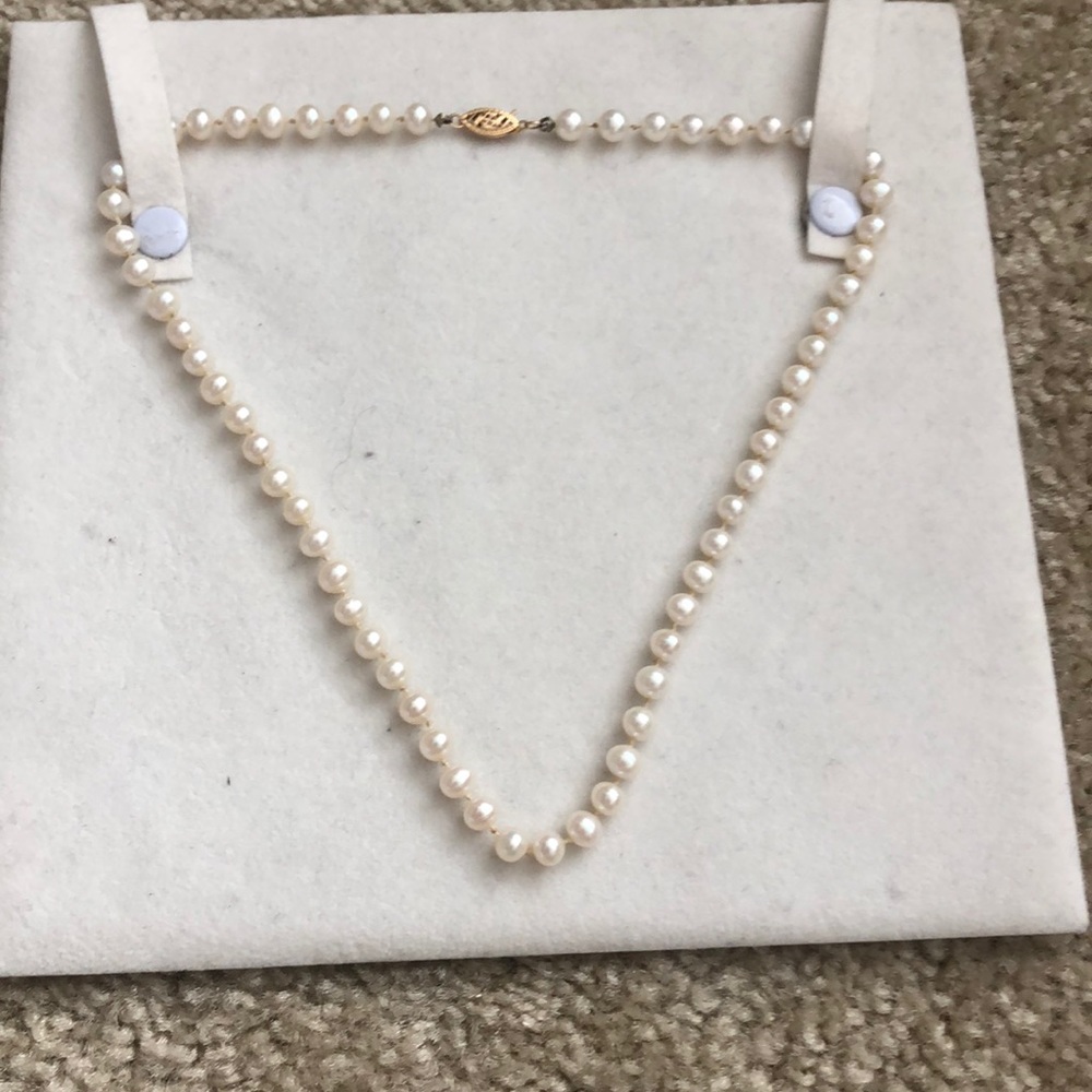 Pearl necklace
